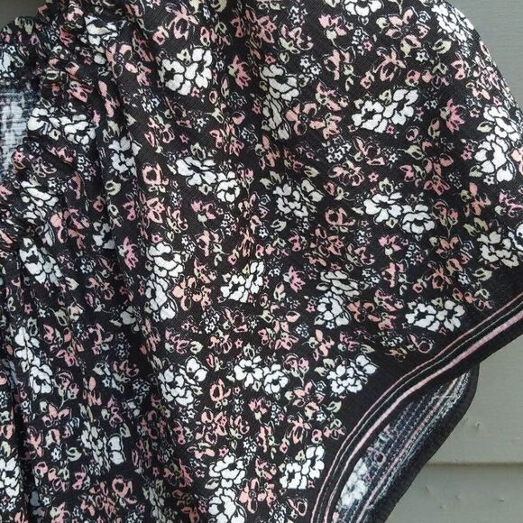 Max Studio Black Floral Print Tiered Peasant Dress size Medium - Picture 9 of 11